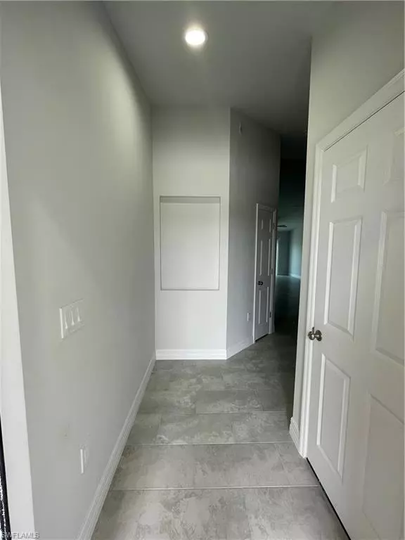 Cape Coral, FL 33914,1423 Gleason PKWY