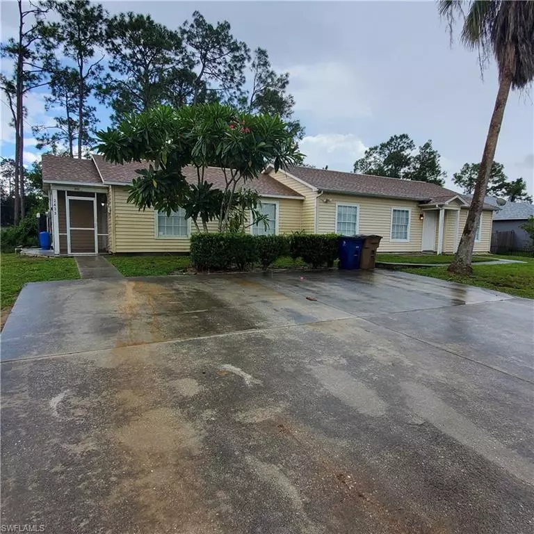 Lehigh Acres, FL 33973,2433 Lola Ave S