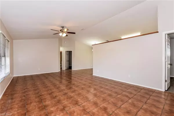 Cape Coral, FL 33991,714 SW 10th TER