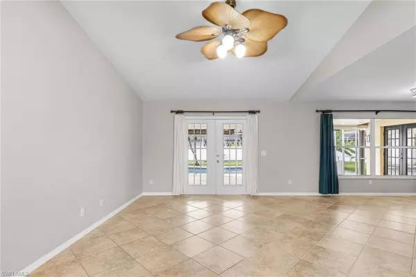 Cape Coral, FL 33914,4512 SW 20th AVE