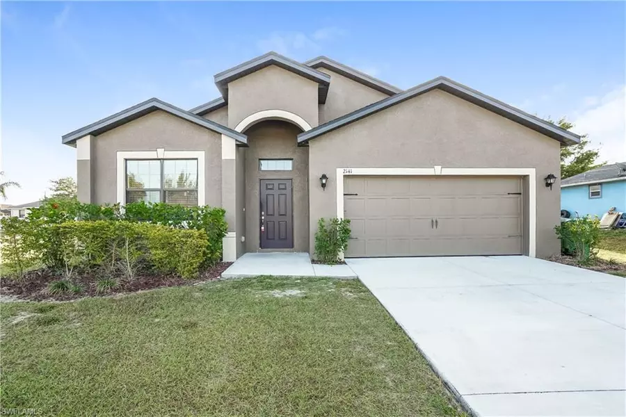 2141 SW 3rd PL, Cape Coral, FL 33991