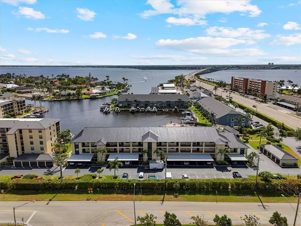 Cape Coral, FL 33904,4719 SE 17th PL #208