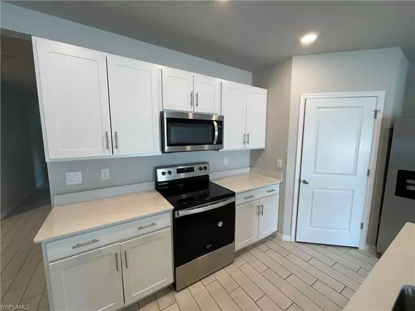 Cape Coral, FL 33993,2805 NW 6th TER