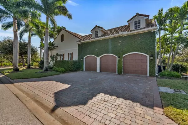 Fort Myers, FL 33908,8642 S Lake CIR