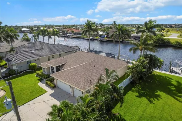 2720 SW 42nd LN, Cape Coral, FL 33914