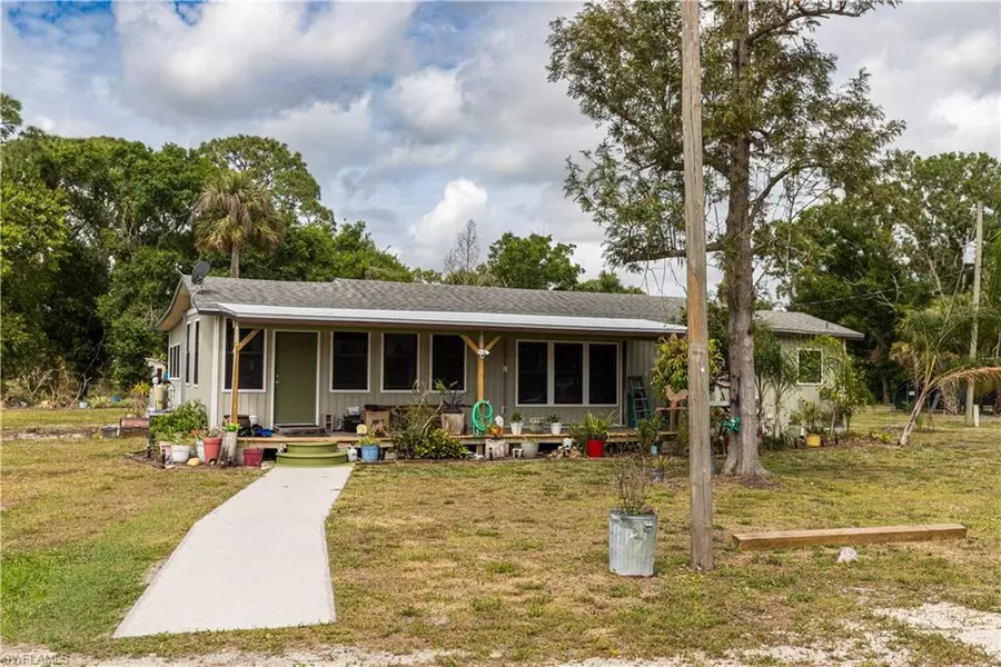 17841 Palm Creek DR, North Fort Myers, FL 33917