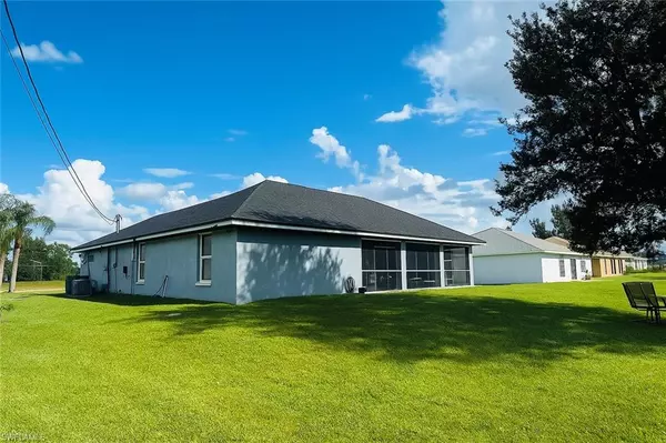 Cape Coral, FL 33991,1906 SW 15th PL