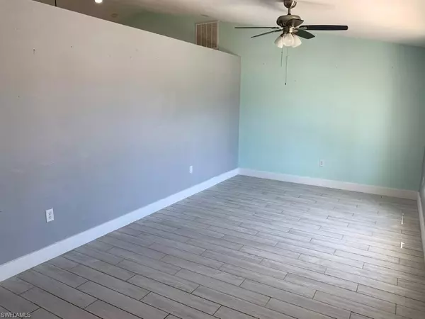 Cape Coral, FL 33909,1134 NE 4th PL