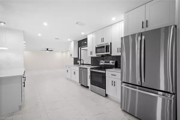 Fort Myers, FL 33908,14725 Kimberly LN