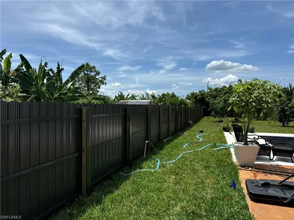 Cape Coral, FL 33993,2836 NW 5th ST