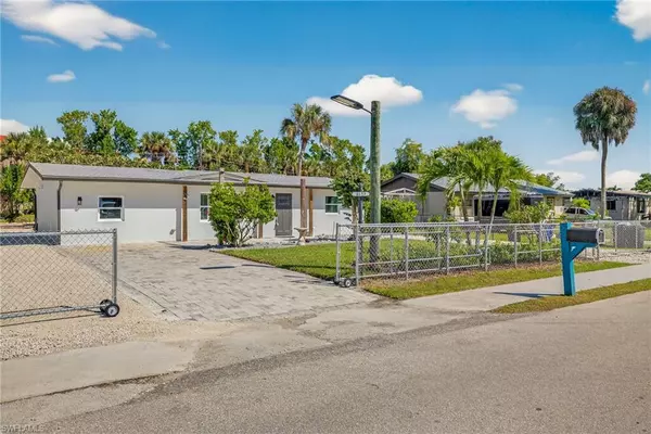 Fort Myers, FL 33908,4699 Duera Mae DR