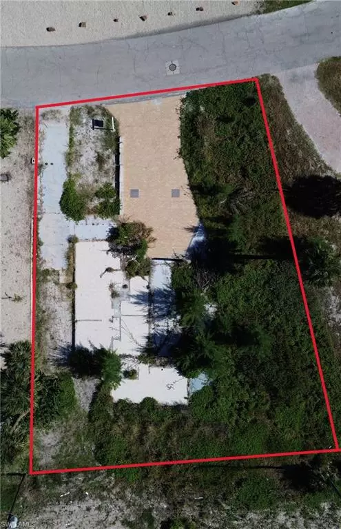 Fort Myers Beach, FL 33931,113 Anchorage ST