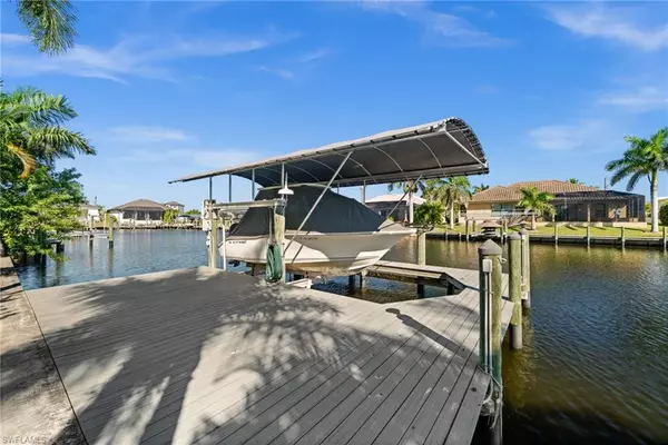 Cape Coral, FL 33914,3009 Beach PKWY W