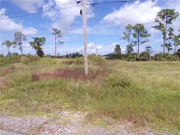 Cape Coral, FL 33909,2221 NE 33rd TER