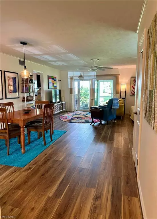 North Fort Myers, FL 33917,7025 New Post DR #4