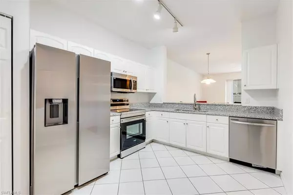 Fort Myers, FL 33916,3635 Pine Oak CIR #102