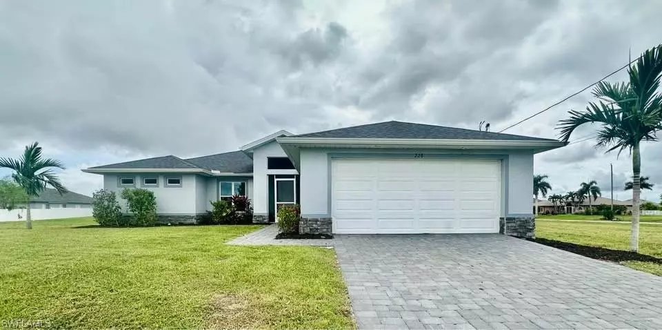 228 NW 10th ST, Cape Coral, FL 33993