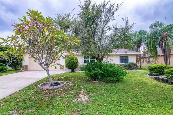 Cape Coral, FL 33990,2006 SE 12th ST