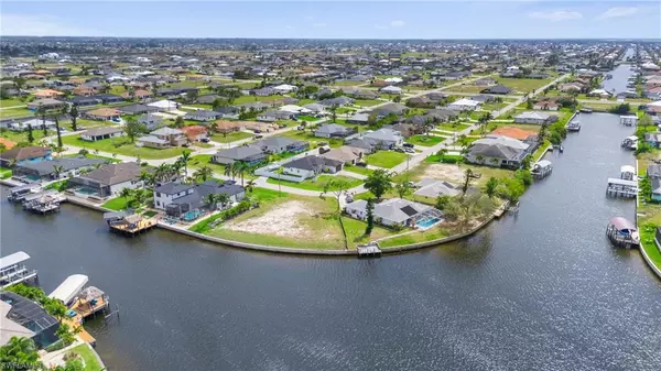 3713 NW 14th ST, Cape Coral, FL 33993