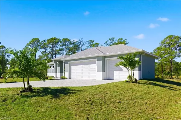 Lehigh Acres, FL 33972,1317 Cortez AVE