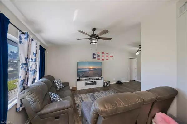 Port Charlotte, FL 33948,18530 Hottelet CIR