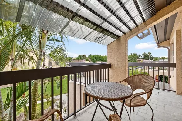 North Fort Myers, FL 33917,15477 Admiralty CIR #6