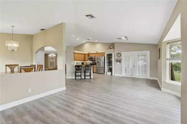 Naples, FL 34117,1290 21st ST SW