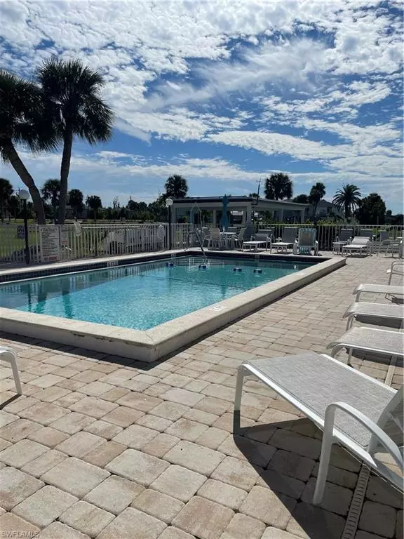 Fort Myers, FL 33908,13681 Ovenbird DR