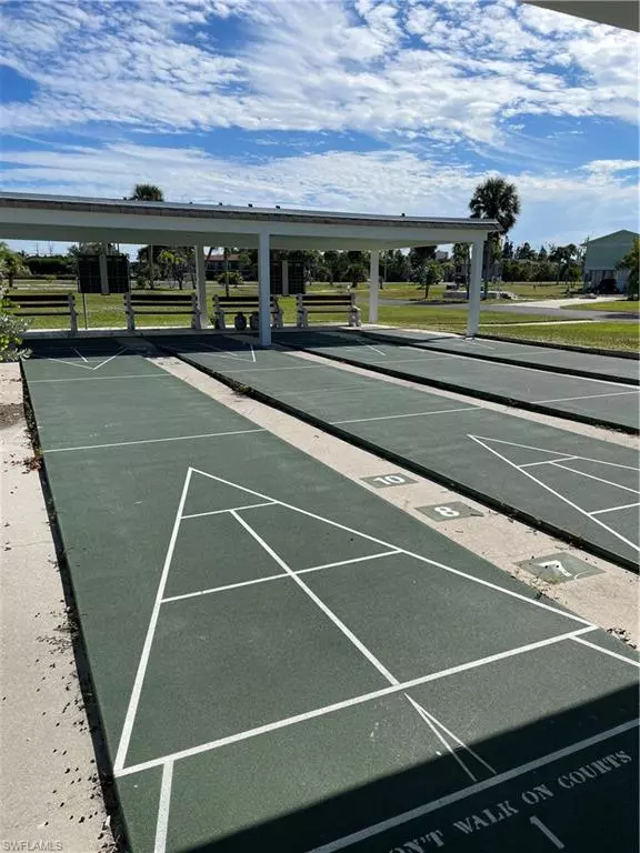 Fort Myers, FL 33908,13681 Ovenbird DR