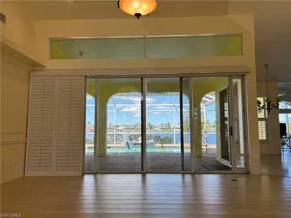 Cape Coral, FL 33914,605 SW 51st TER