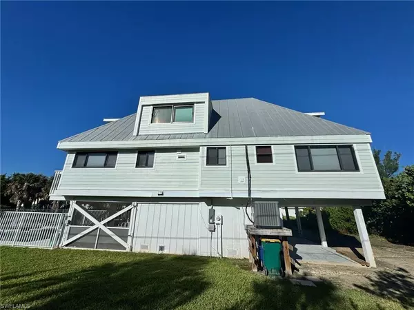 Sanibel, FL 33957,251 Southwinds DR