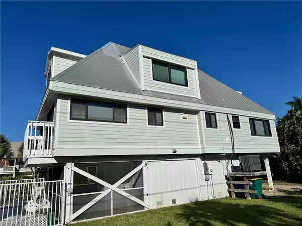 Sanibel, FL 33957,251 Southwinds DR