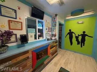 Cape Coral, FL 33904,2722 SE Santa Barbara PL