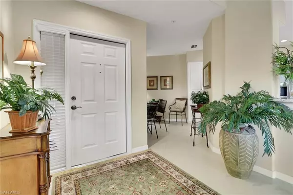 Fort Myers, FL 33908,9150 Southmont CV #210