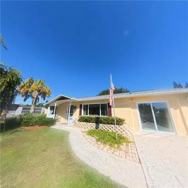 Lehigh Acres, FL 33936,204 Stanford ST