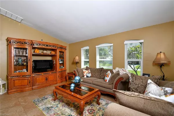 Cape Coral, FL 33991,1306 SW 4th PL