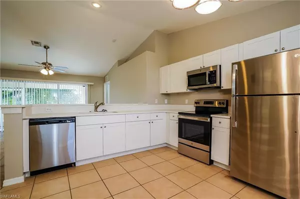 Lehigh Acres, FL 33971,2819 52nd ST W