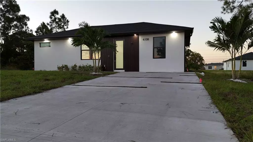 Lehigh Acres, FL 33976,4108 14th ST SW