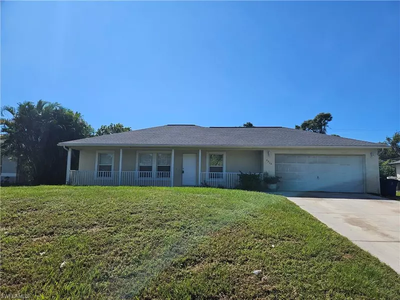 5215 3rd ST W, Lehigh Acres, FL 33971