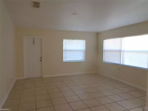 Fort Myers, FL 33913,1247 Bacon AVE #Unit A