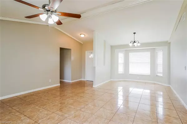 Cape Coral, FL 33991,2214 SW 2nd CT