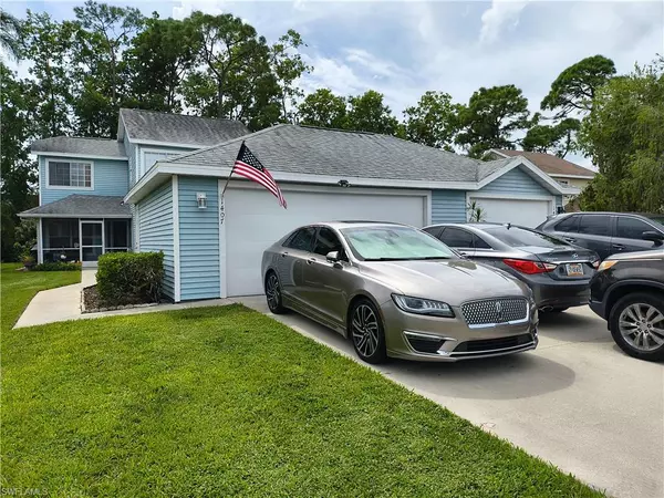 1407 Monarch CIR #B2, Naples, FL 34116