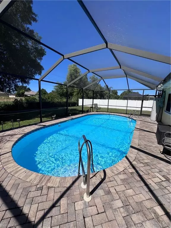 Fort Myers, FL 33919,6859 Carmelle DR