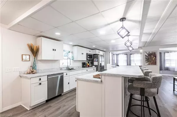 North Fort Myers, FL 33917,5701 Captain John Smith LOOP