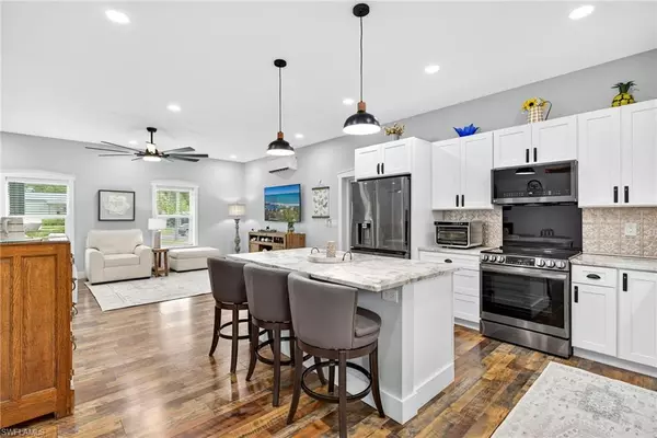 Fort Myers, FL 33905,3824 Helms CT