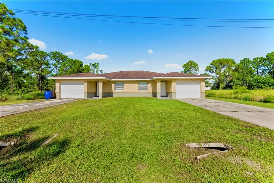 772/774 Holmes AVE, Lehigh Acres, FL 33974