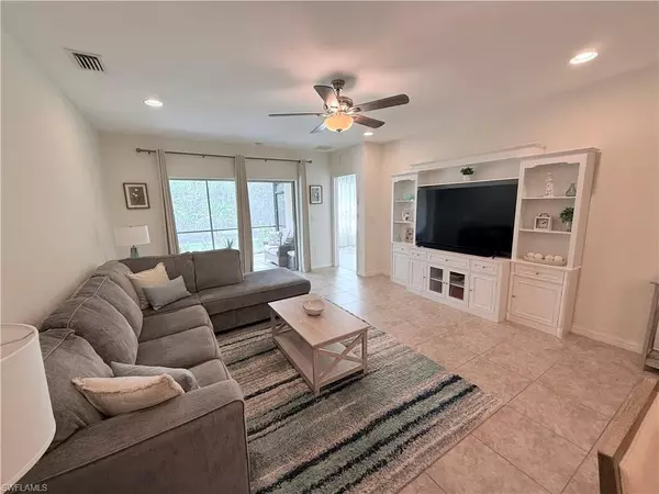 Fort Myers, FL 33916,4278 Dutchess Park RD