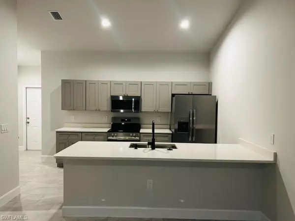 Cape Coral, FL 33914,4608 SW 8th CT