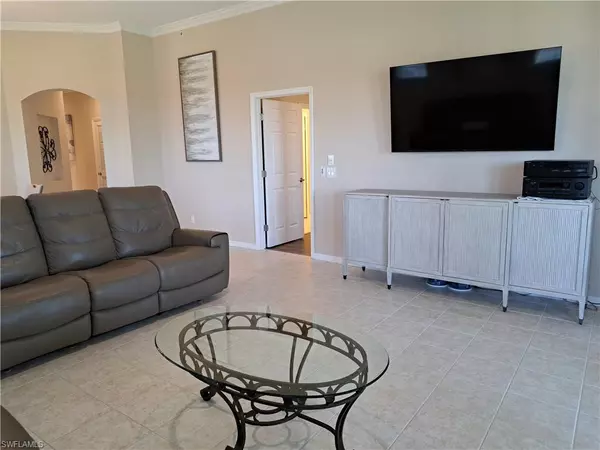 Fort Myers, FL 33908,11100 Harbour Yacht CT #44E