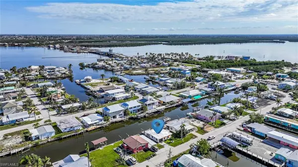 Matlacha, FL 33993,11494 May ST